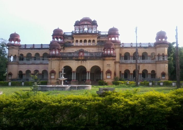 Sailashree Palace, Balangir, Odisha - Vushii.com